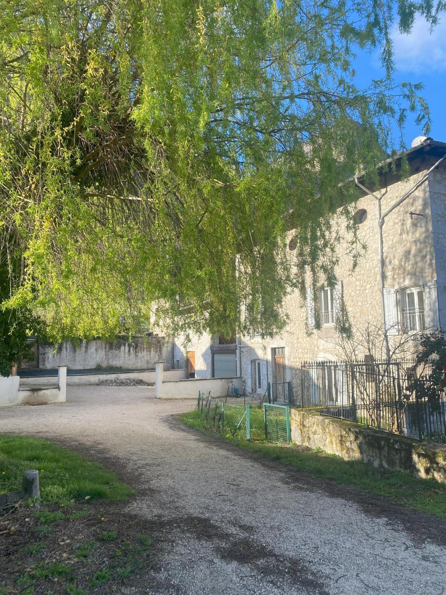 Chambres De La Ferme Du Brocey Crolles Exteriör bild